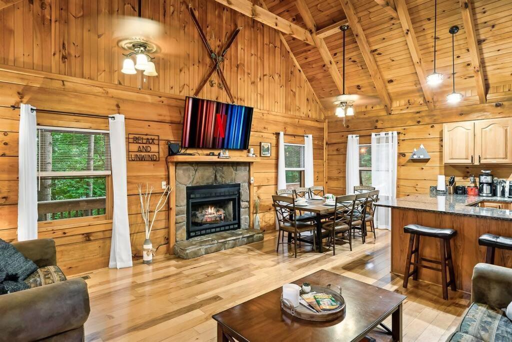 Lazy Fox Retreat Villa Sevierville Exterior foto