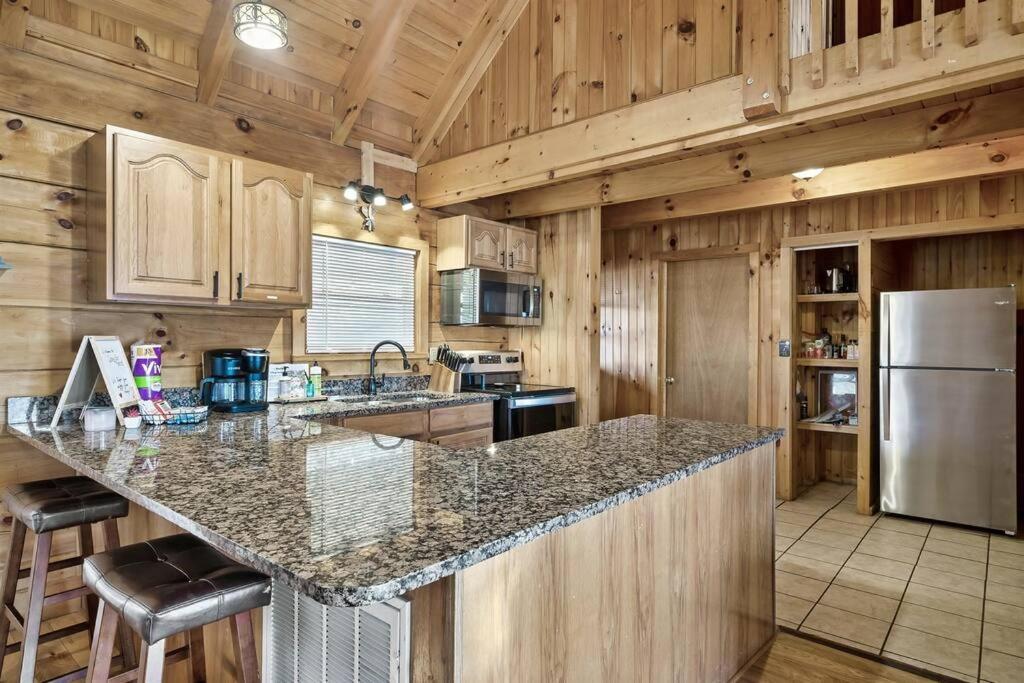 Lazy Fox Retreat Villa Sevierville Exterior foto
