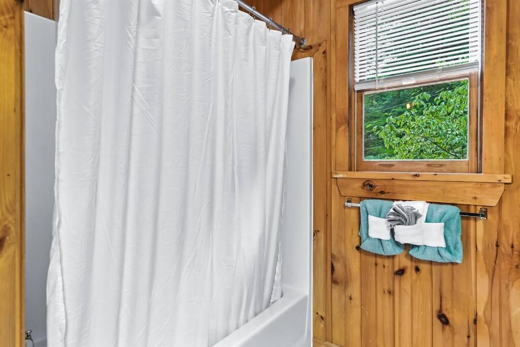 Lazy Fox Retreat Villa Sevierville Exterior foto